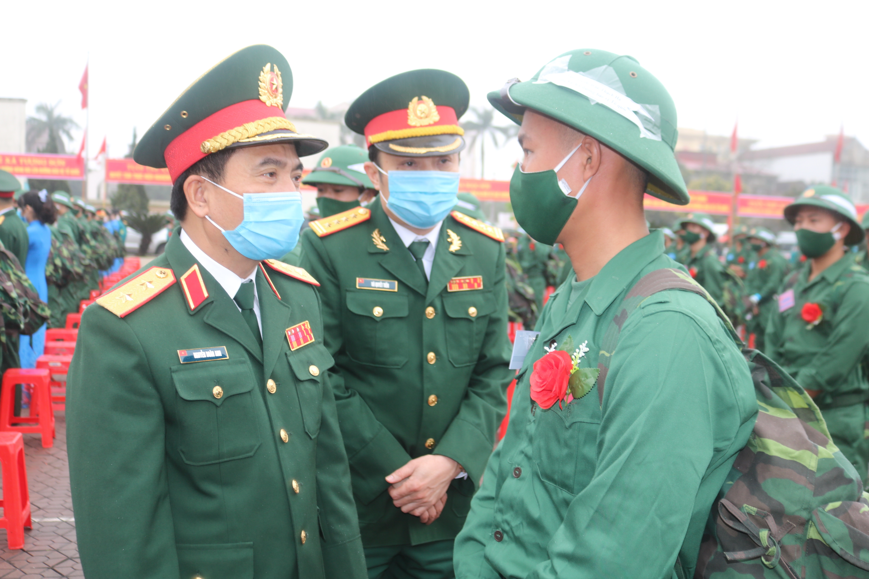 Các địa phương, đơn vị thực hiện giao nhận quân chặt chẽ, nhanh gọn, bảo đảm tốt công tác phòng dịch